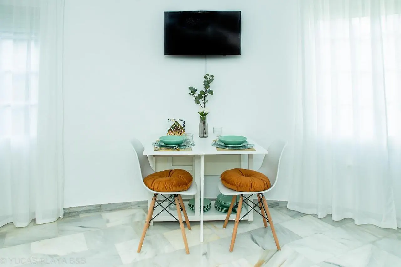 Apartamento Yucas Playa B&B Benalmádena
